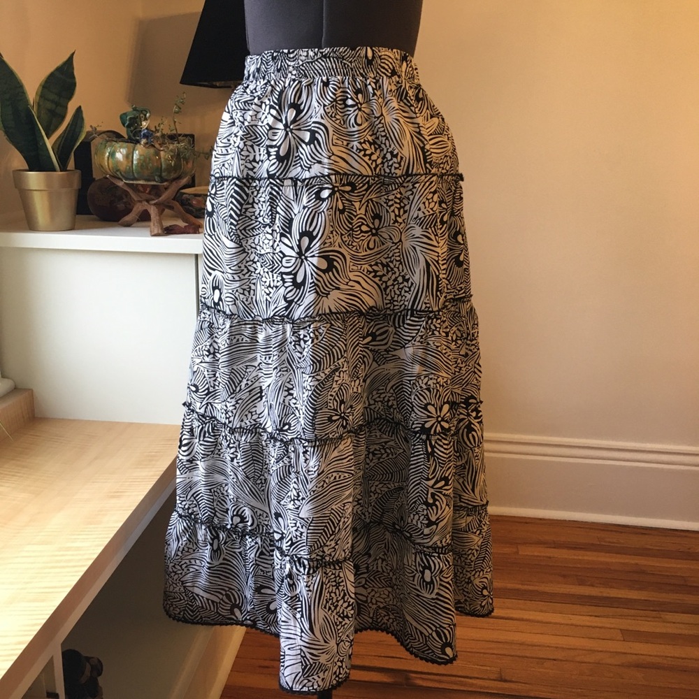 🇮🇹 Vintage Della Spiga Italy Cotton Floral Peasant Skirt